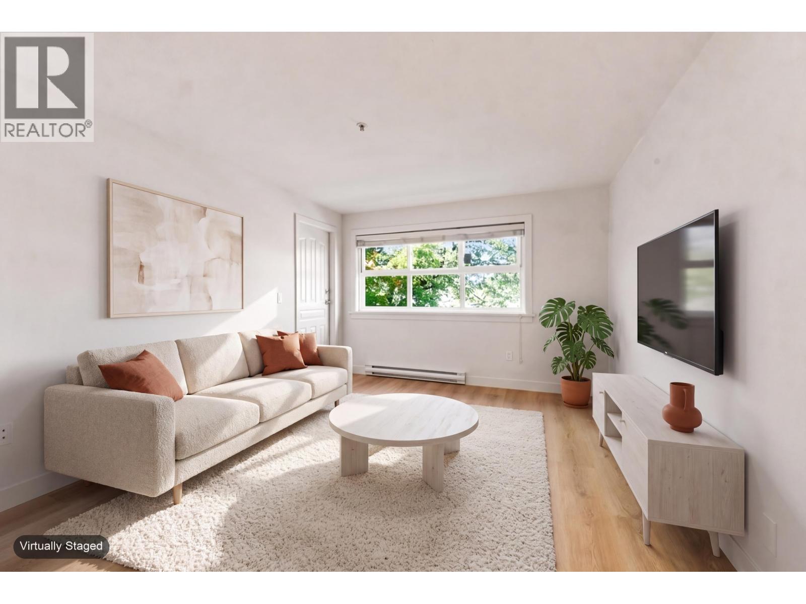 301 2928 COMMERCIAL DRIVE