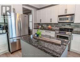 50 The Queensway, Barrie, ON L4M7J3 Photo 16