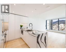 1307 135 E 13th Street, North Vancouver, BC V7L0J8 Photo 14