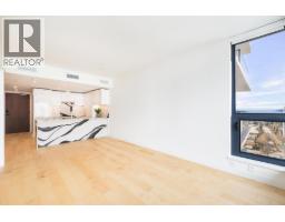 1307 135 E 13th Street, North Vancouver, BC V7L0J8 Photo 16