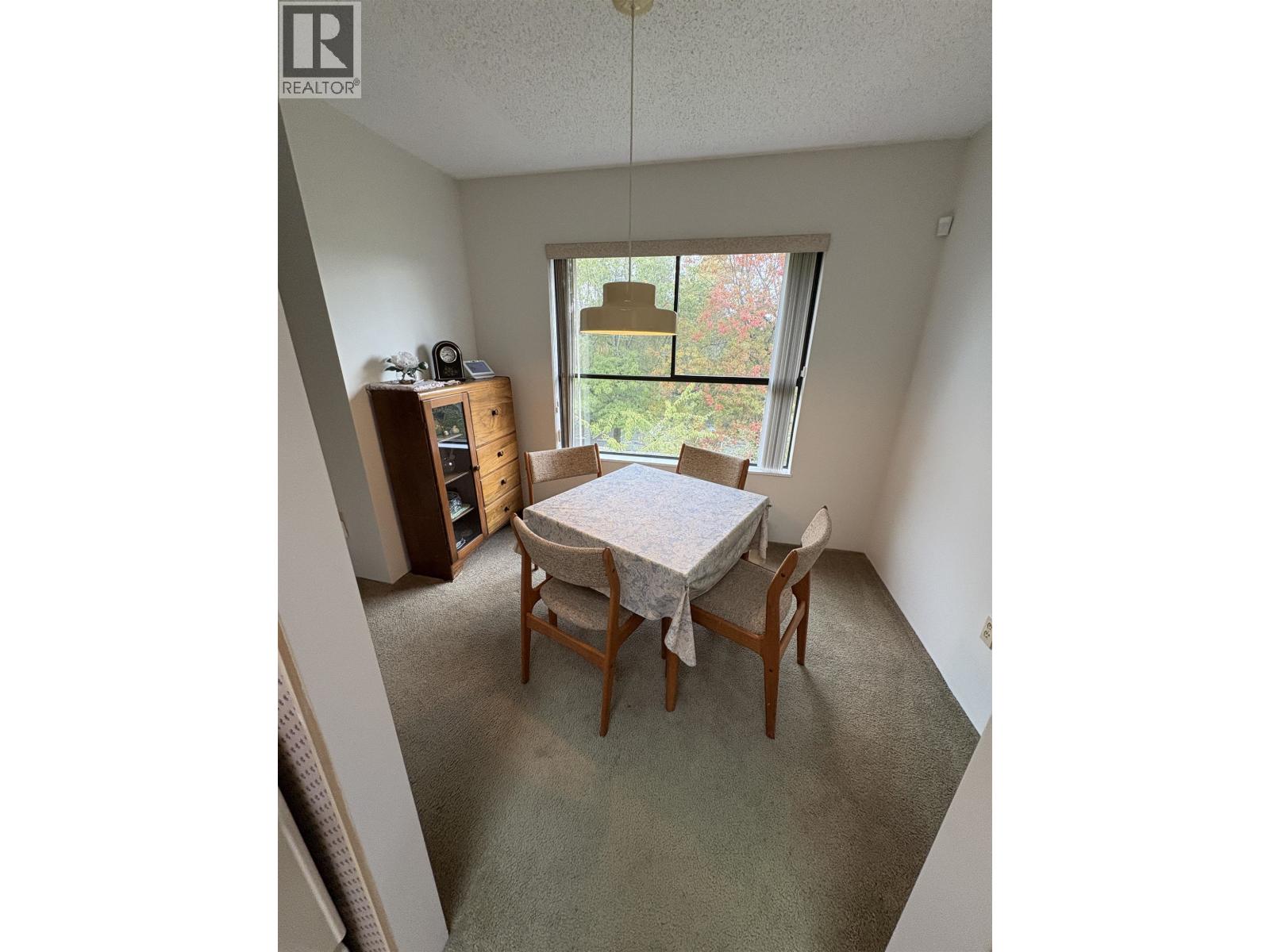 301 7411 MINORU BOULEVARD — photo 4