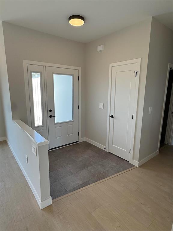 150 Rosybloom Lane, Ile Des Chenes, Manitoba, R4A0G5, Ile Des Chenes, Manitoba — photo 3 of 5