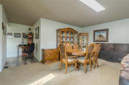 39045 Pth 52 Highway E, La Broquerie, MB R0A0W0 Photo 13