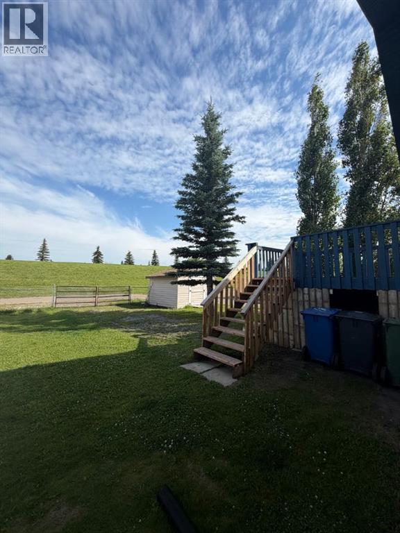 Listing photo – 4406 54A Avenue Crescent, Innisfail