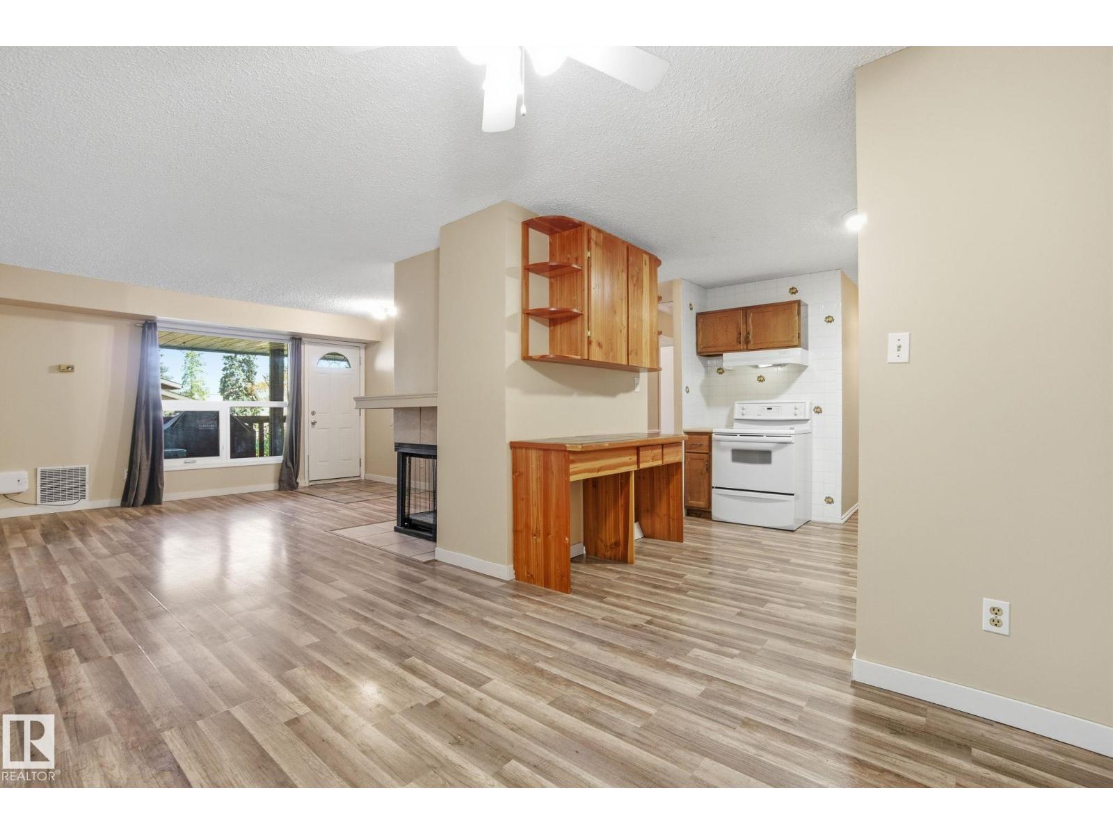 119 SURREY GARDENS GD NW - 9