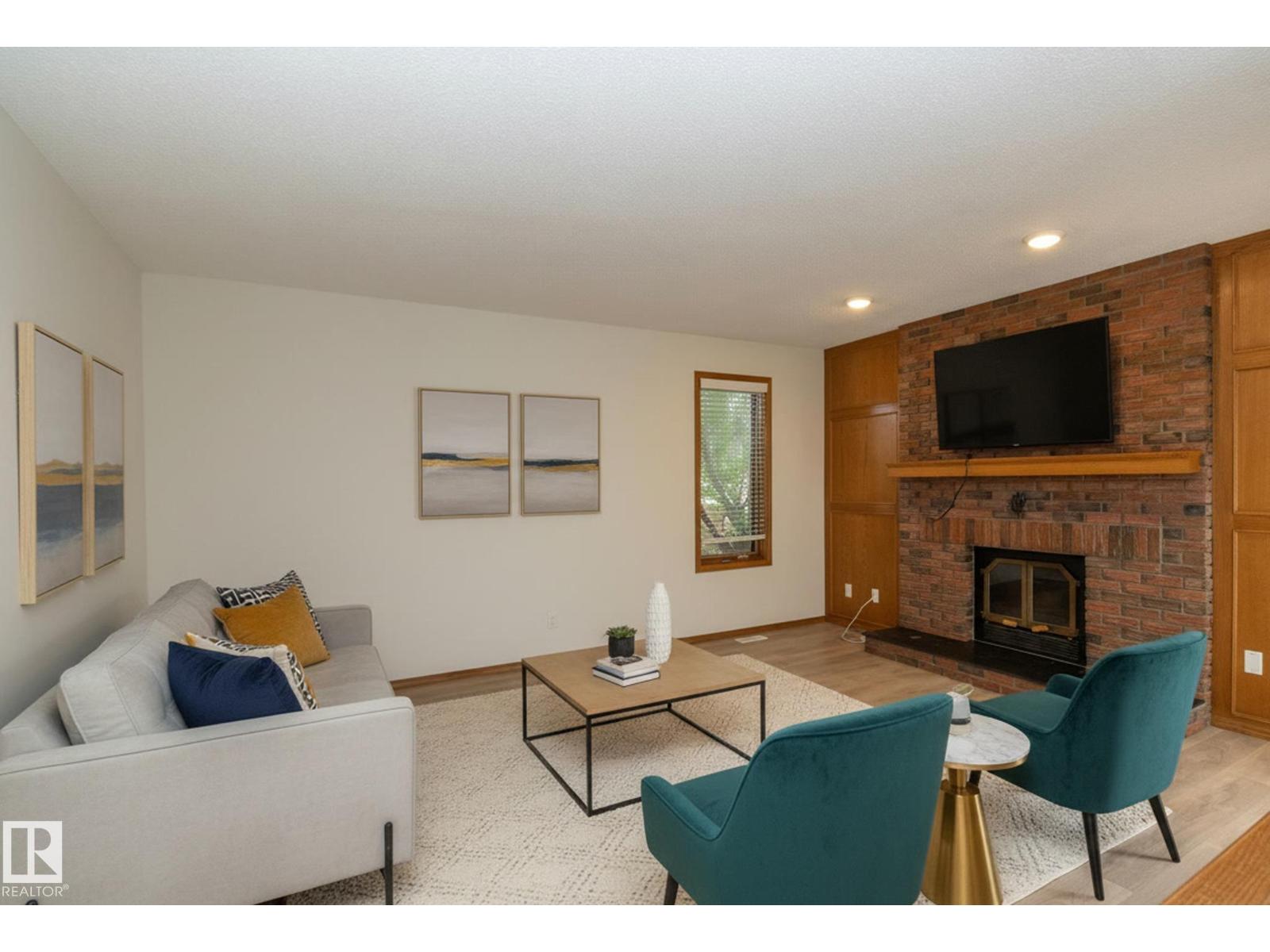 11138 30 Av NW photo 3 — MLS® E4505520