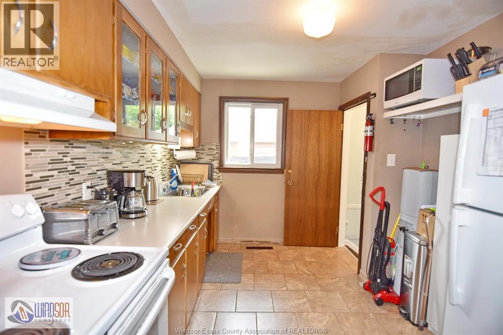 1534 PILLETTE ROAD - Image 10