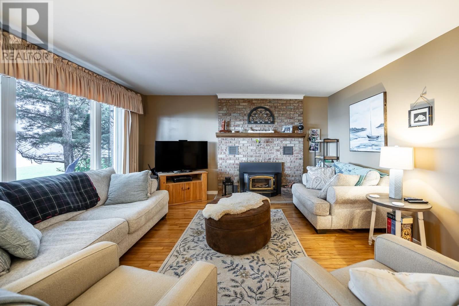 267 Pointe Louise DR - 14