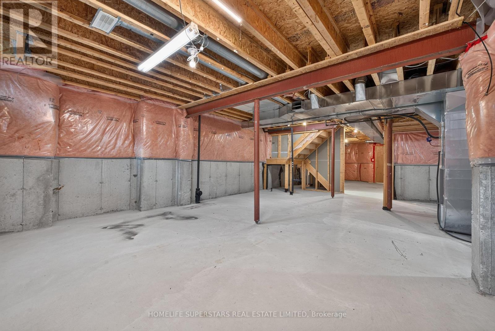 254 GIDDINGS CRESCENT - Image 44