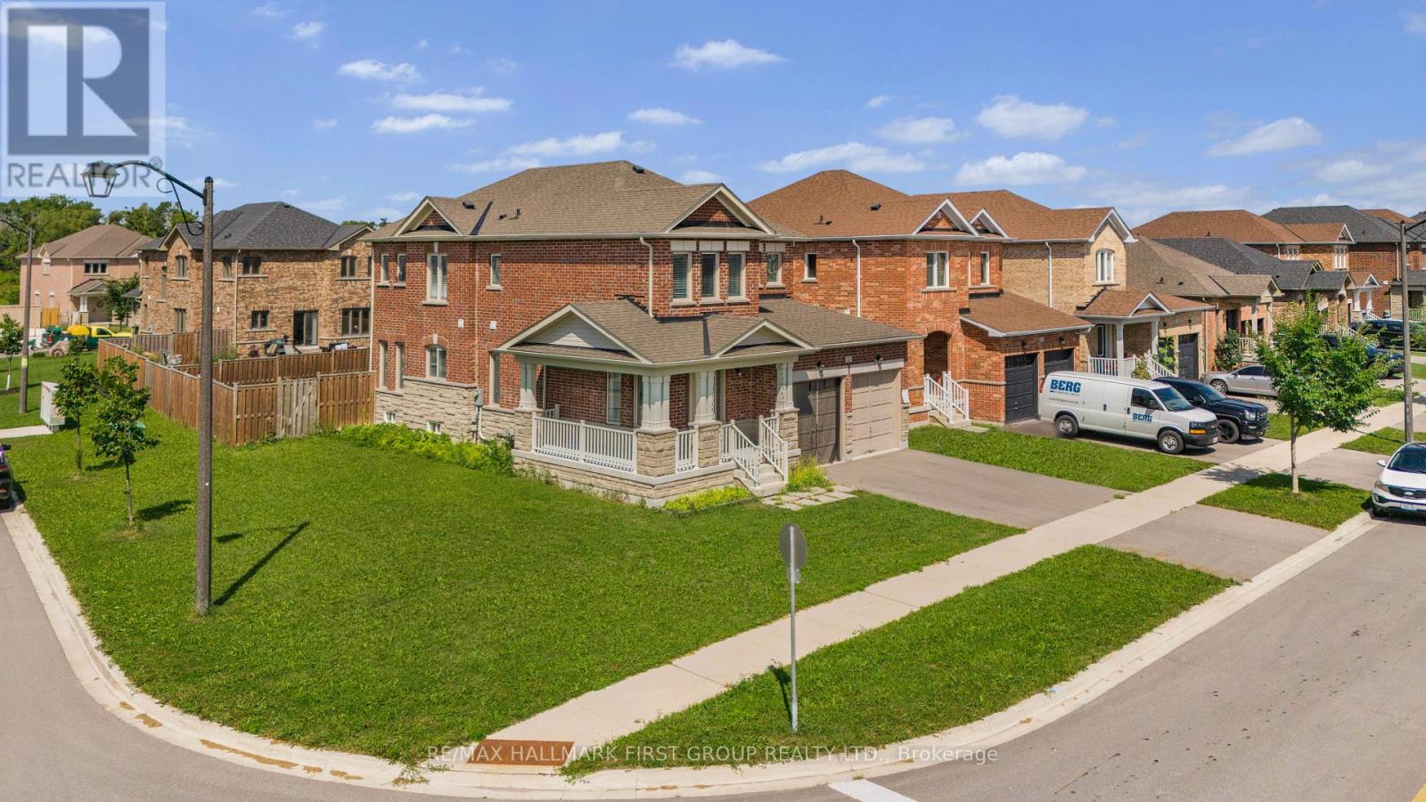 2 FOSTER HEWITT STREET - 2
