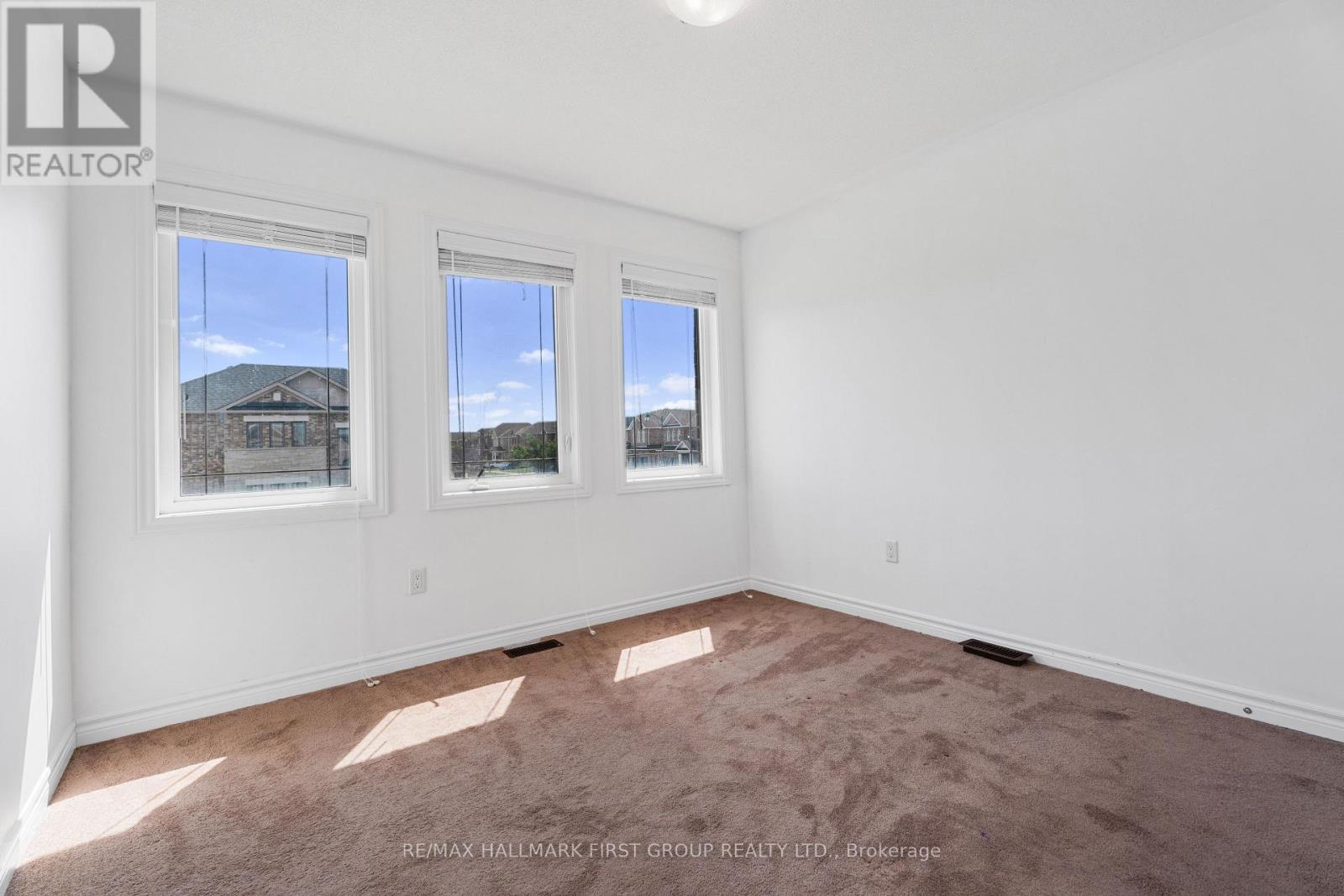2 FOSTER HEWITT STREET - 20