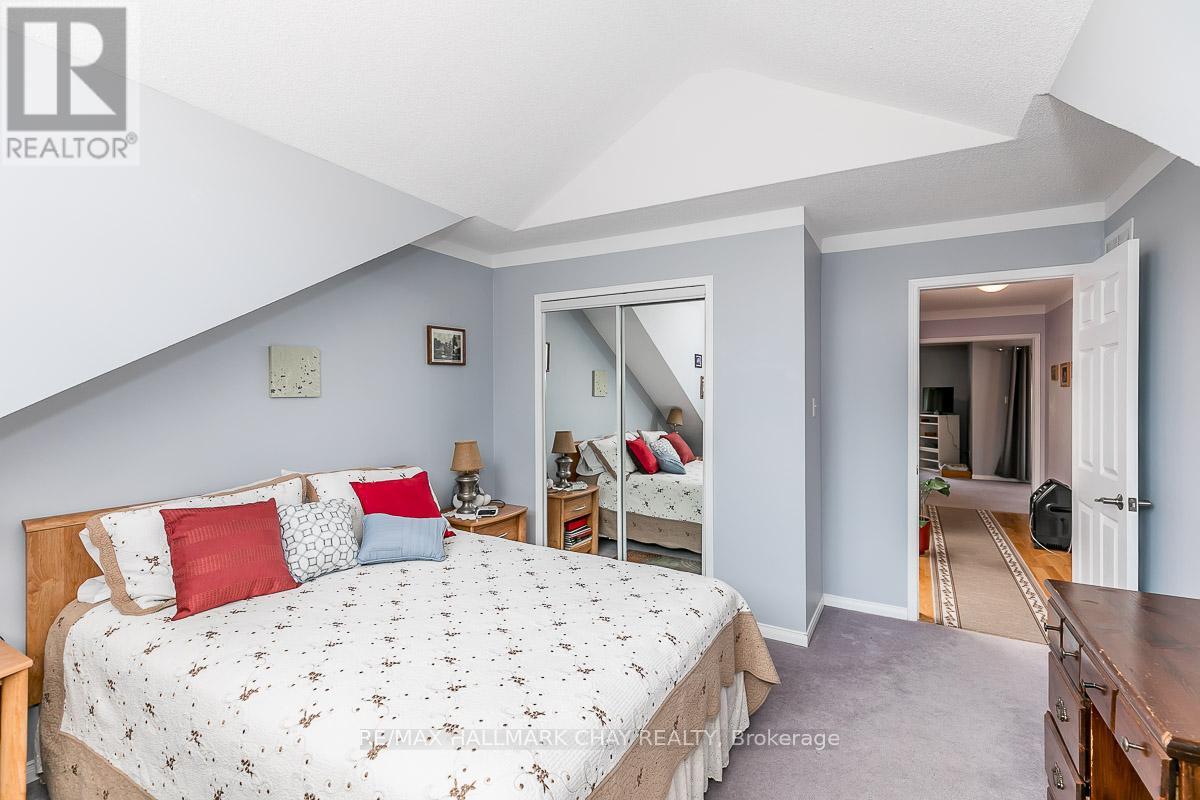 #5 149 RIVERVIEW ROAD - 28