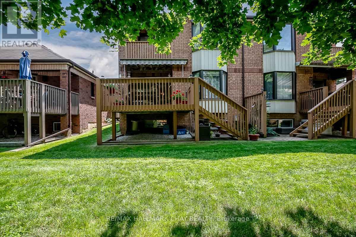 #5 149 RIVERVIEW ROAD - 38