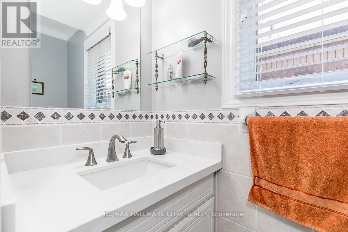 #5 149 RIVERVIEW ROAD - 6