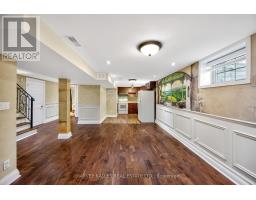 17 Lockheed Boulevard, Toronto, ON M9P2H5 Photo 32
