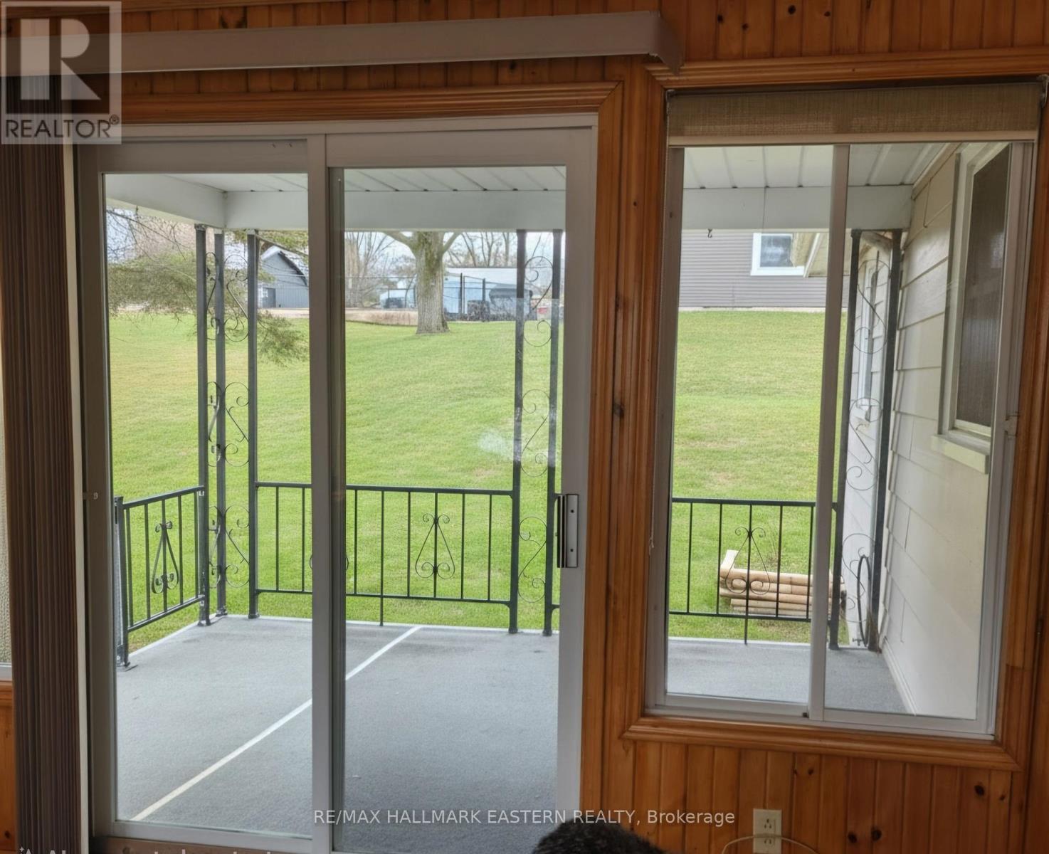 273 VICTORIA STREET - Image 30