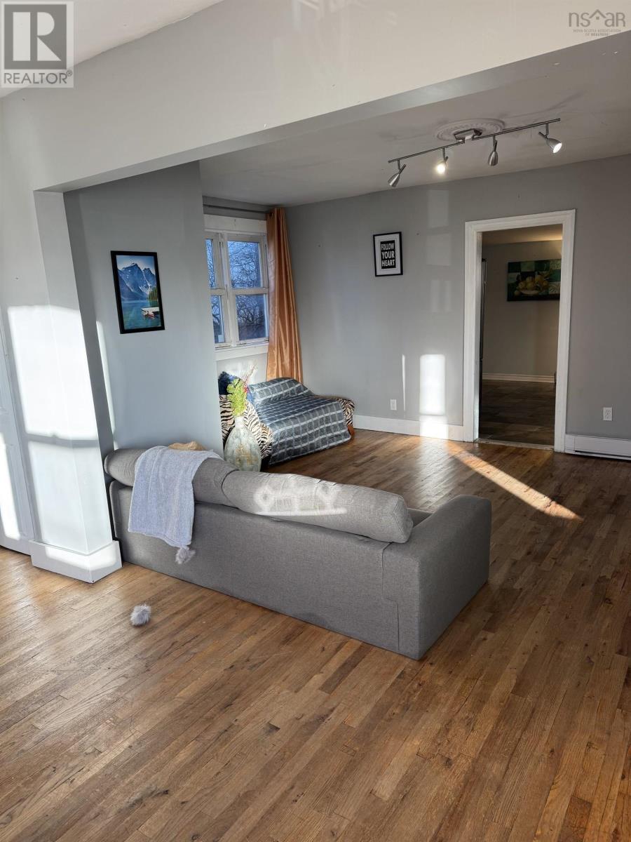 94 Old Sambro Road - 26