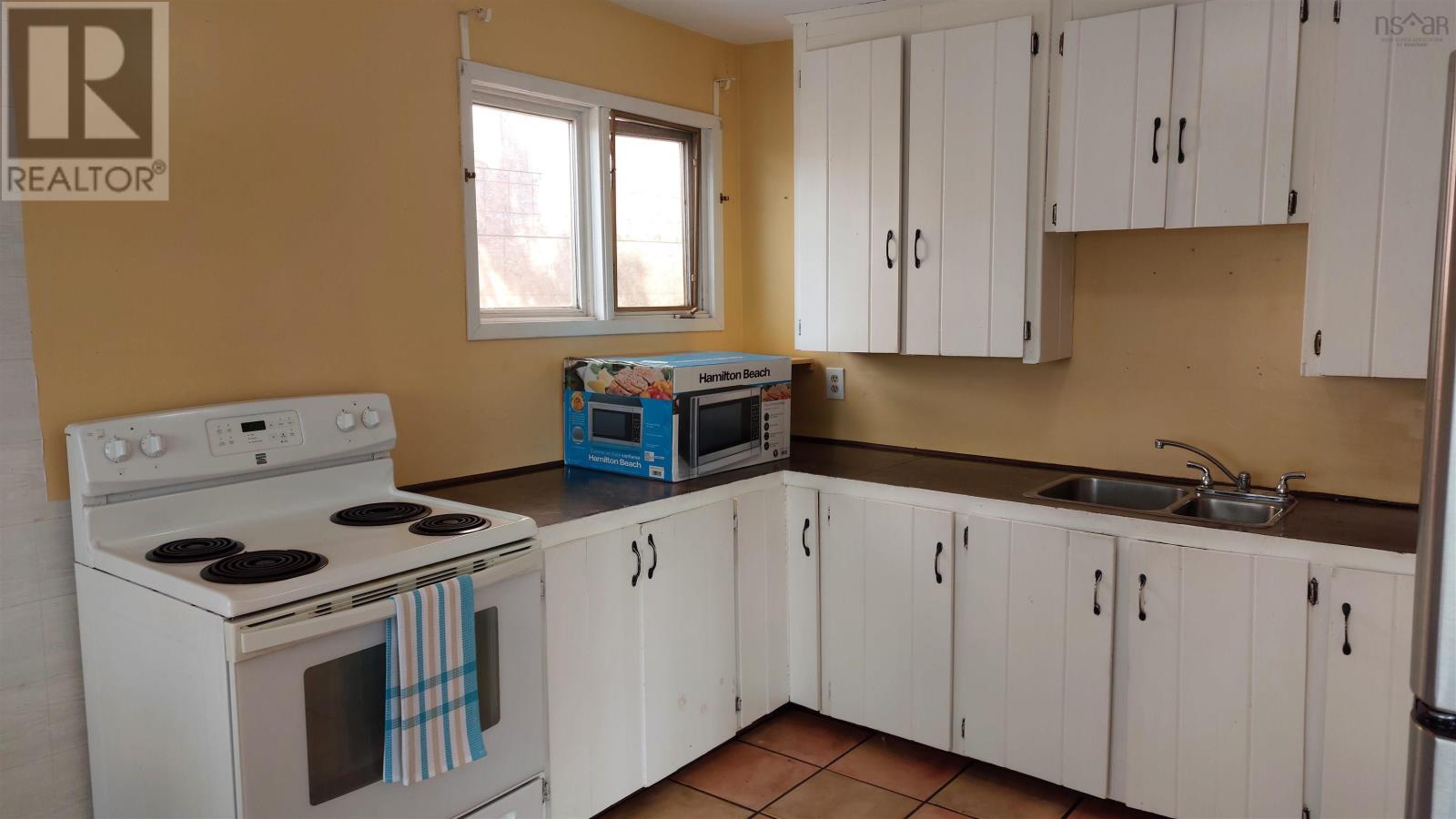94 Old Sambro Road - 7