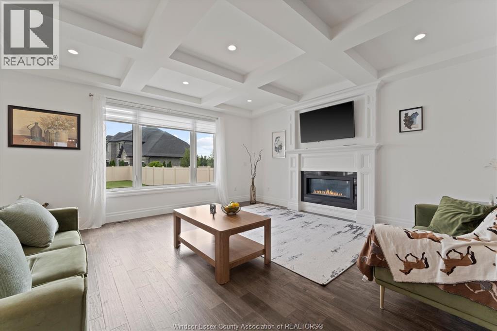 7241 MEO BOULEVARD - 17