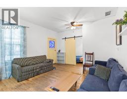 Bedroom - 2029 Richter Street, Kelowna, BC V1Y2N4 Photo 6