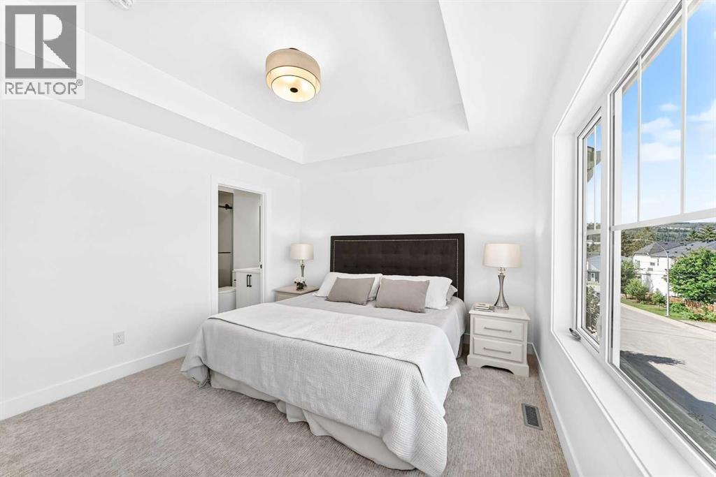 2238 44 Street NW - 18