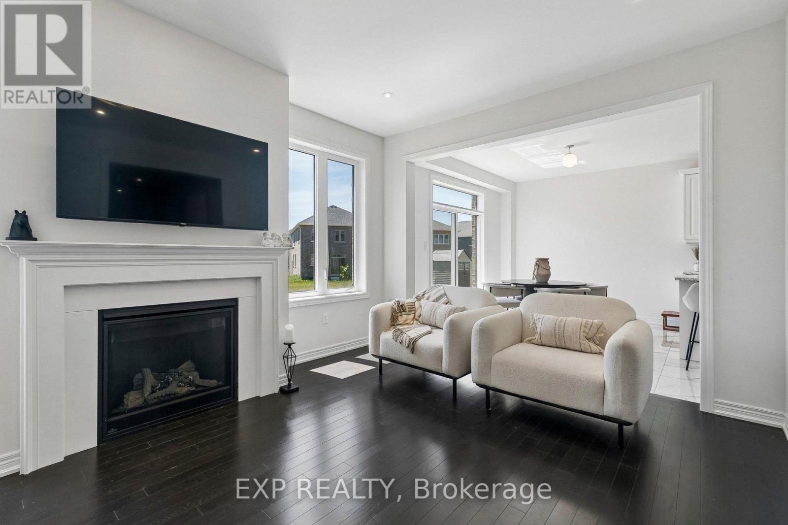 285 CHIPPEWA AVENUE - 12