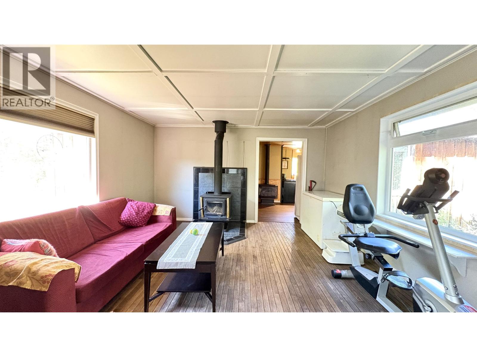 8905 LEGAULT PLACE - 7