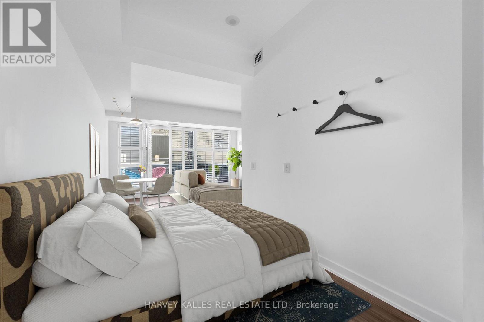 #309 156 PORTLAND STREET - 14