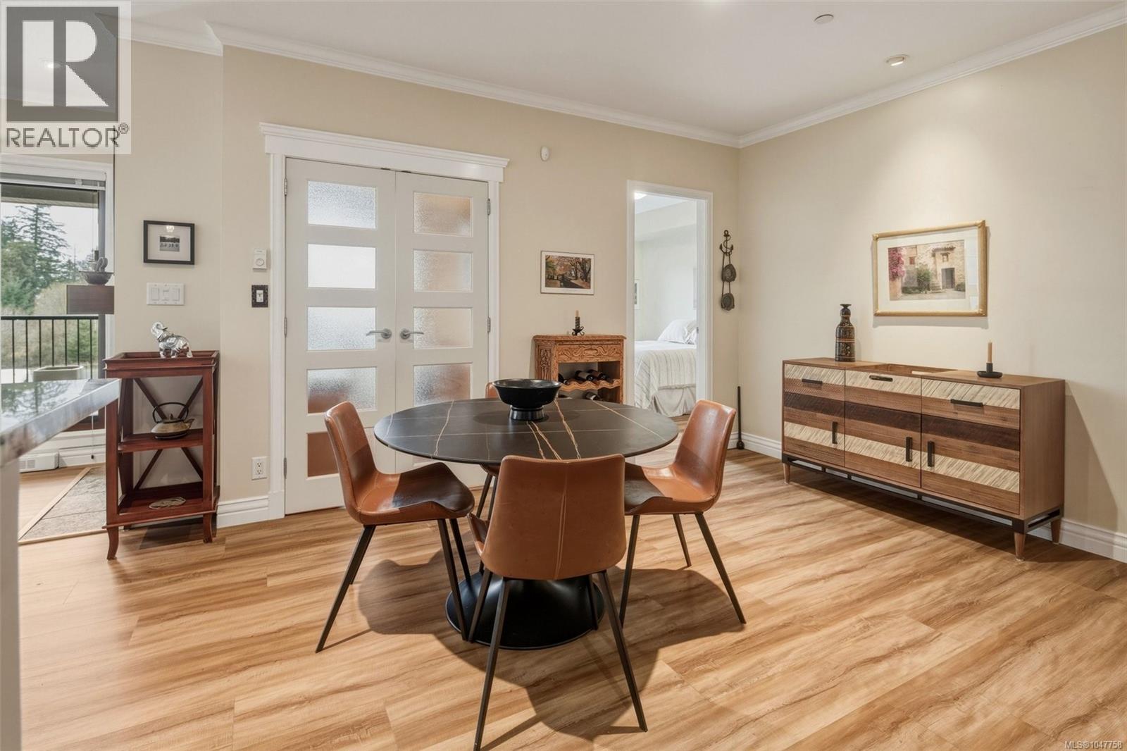 #211 1325 Bear Mountain Pkwy - 4