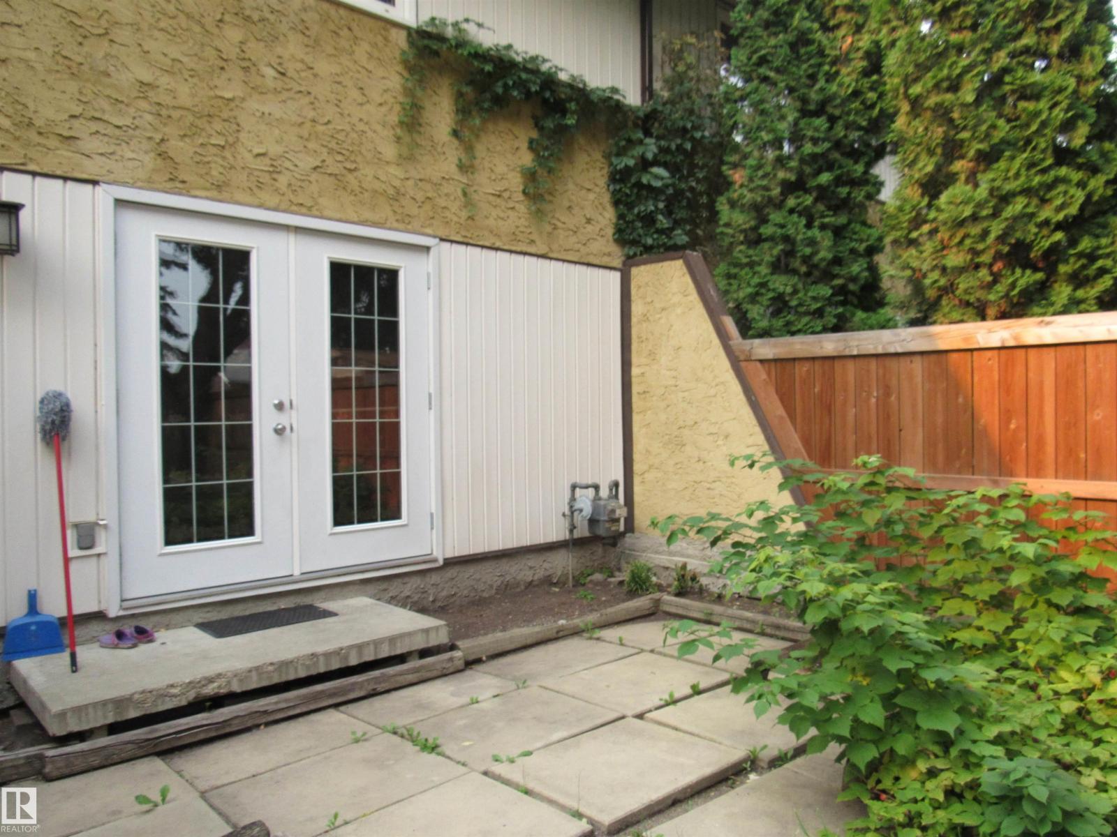 3259 139 AV NW - 40