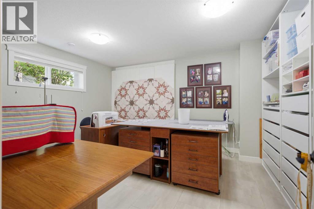 4006 38 Street - Image 30