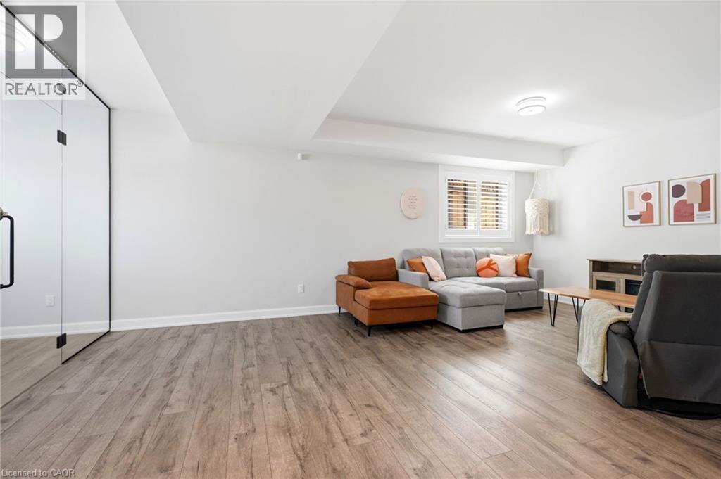 46 RENFIELD Street - 32