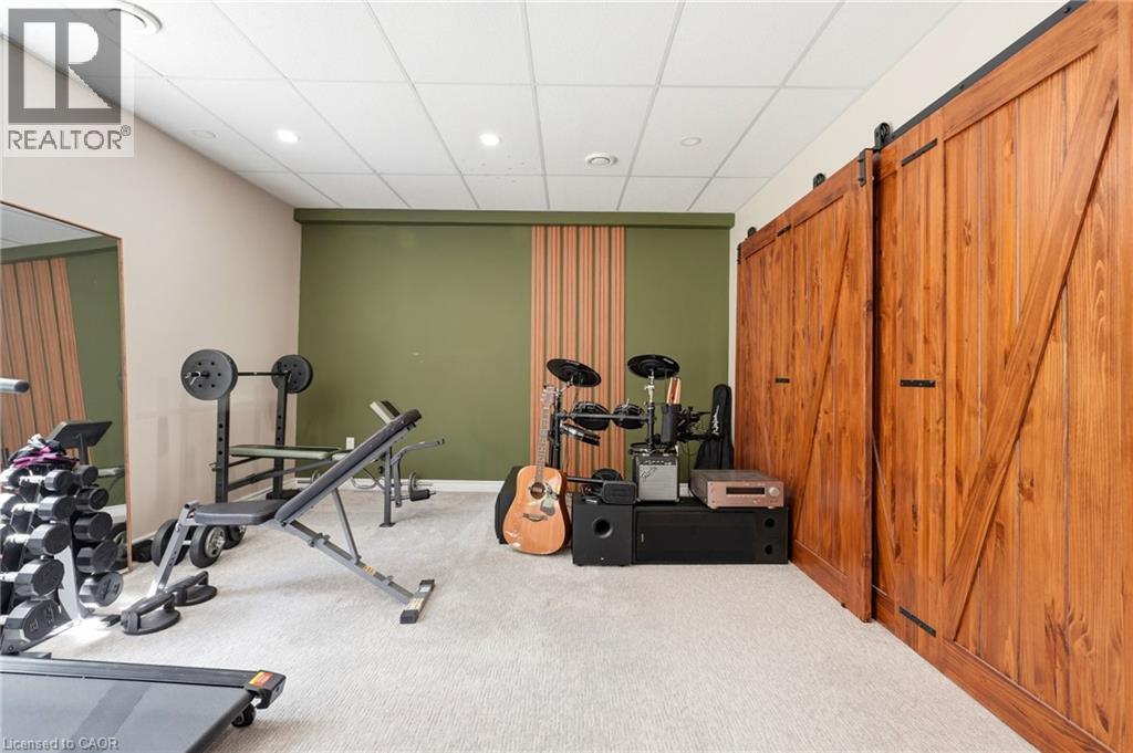 46 RENFIELD Street - 38