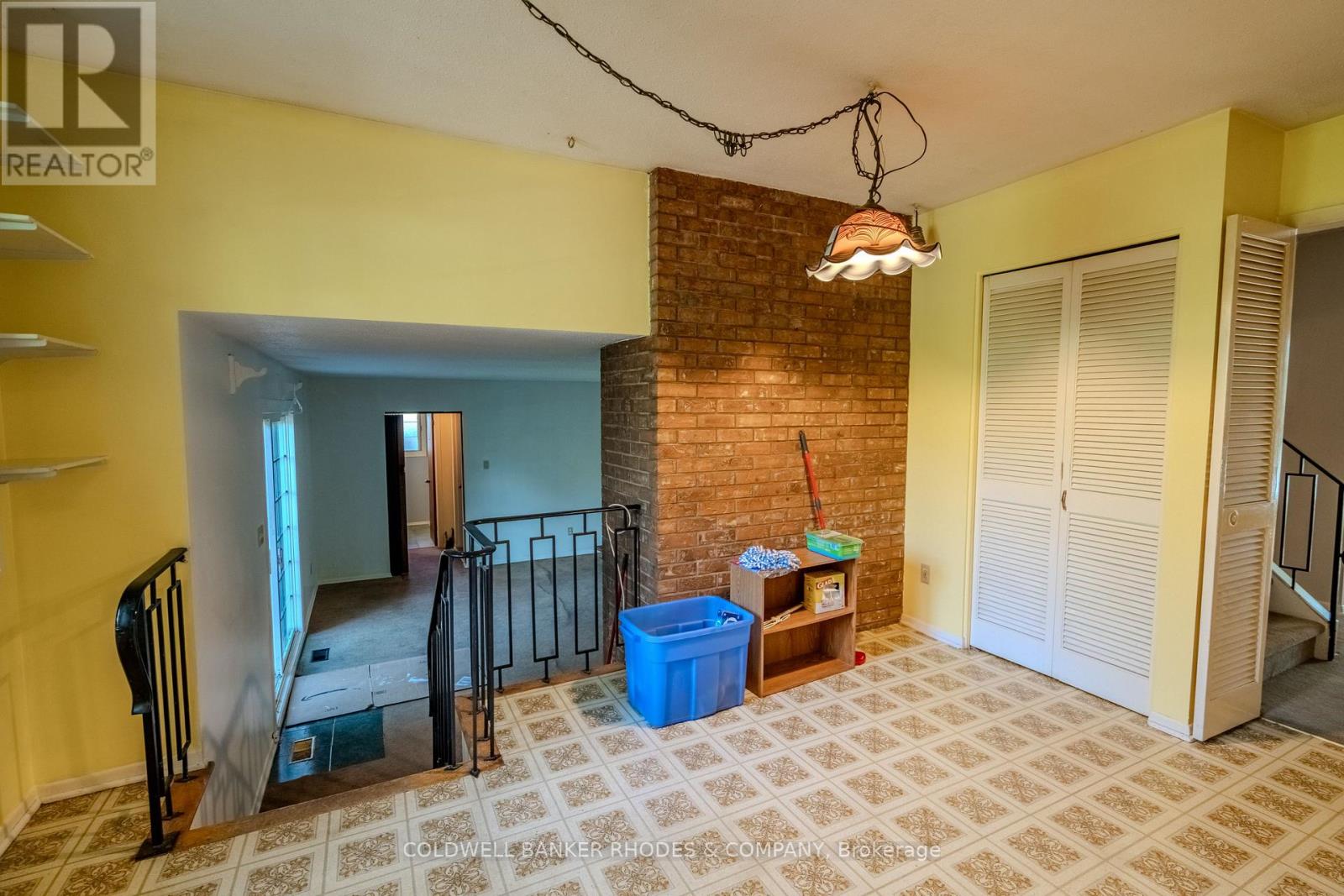 26 CROFTON ROAD - 20