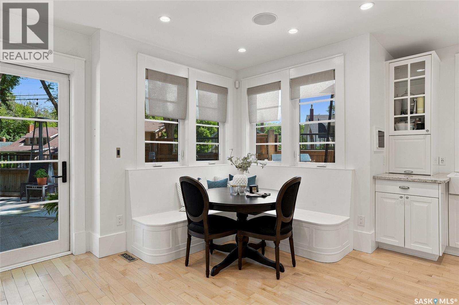 100 Poplar CRESCENT - Image 18