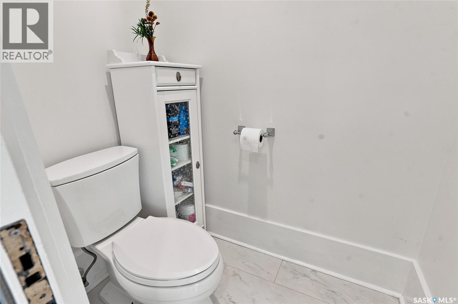 100 Poplar CRESCENT - Image 40