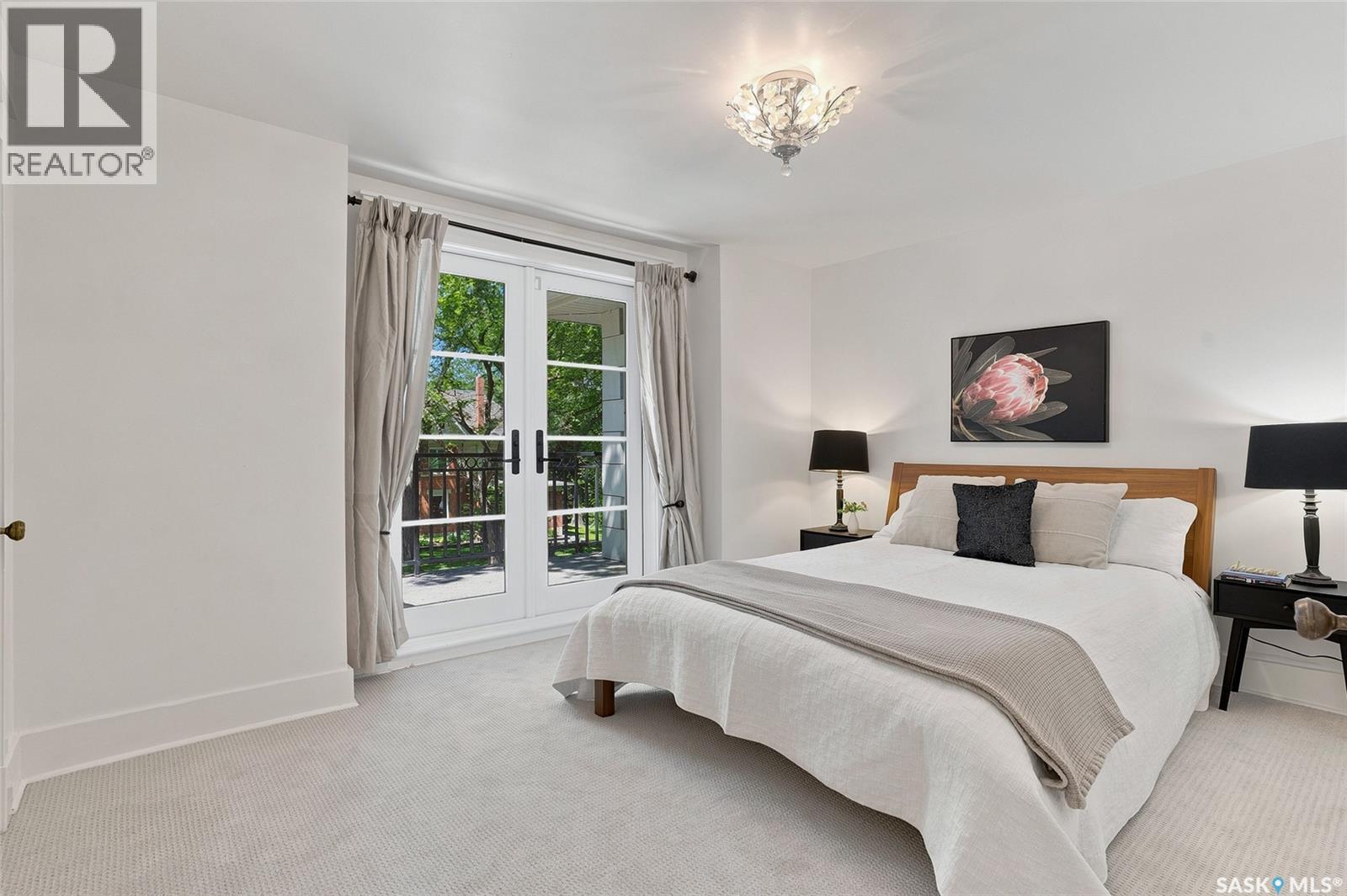 100 Poplar CRESCENT - Image 43