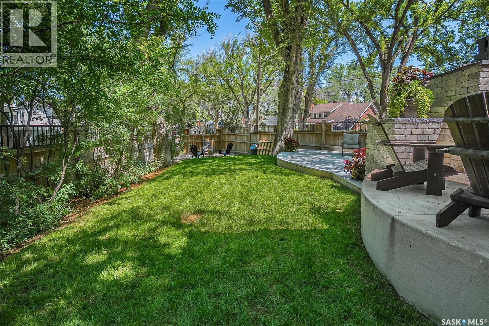 100 Poplar CRESCENT - Image 78