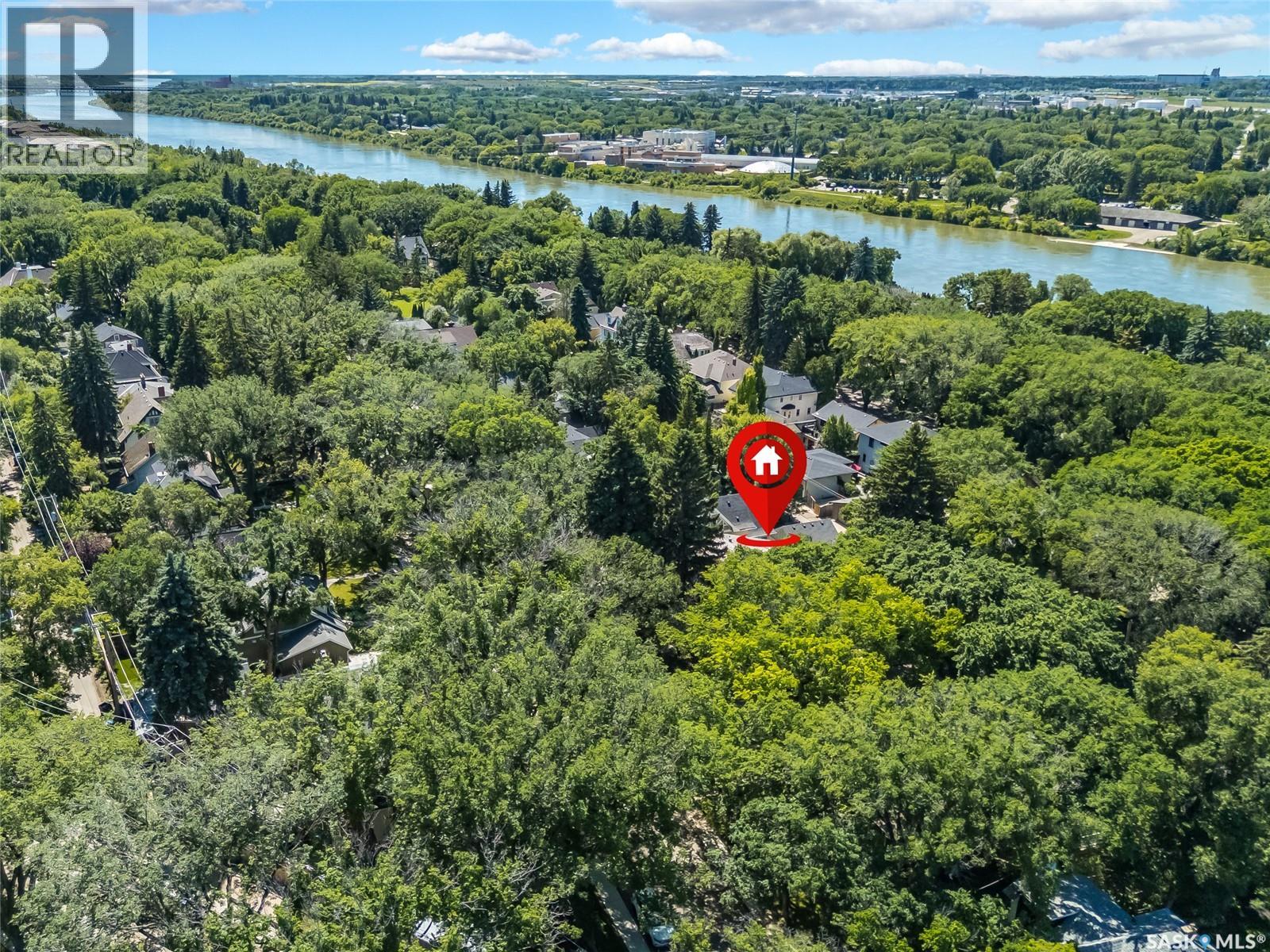 100 Poplar CRESCENT - Image 86