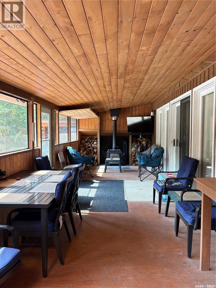 12 Pickerel BAY - 17