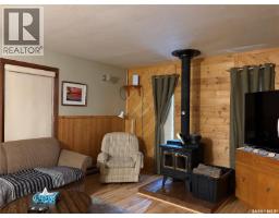 12 Pickerel Bay, Delaronde Lake, SK S0J0E0 Photo 9