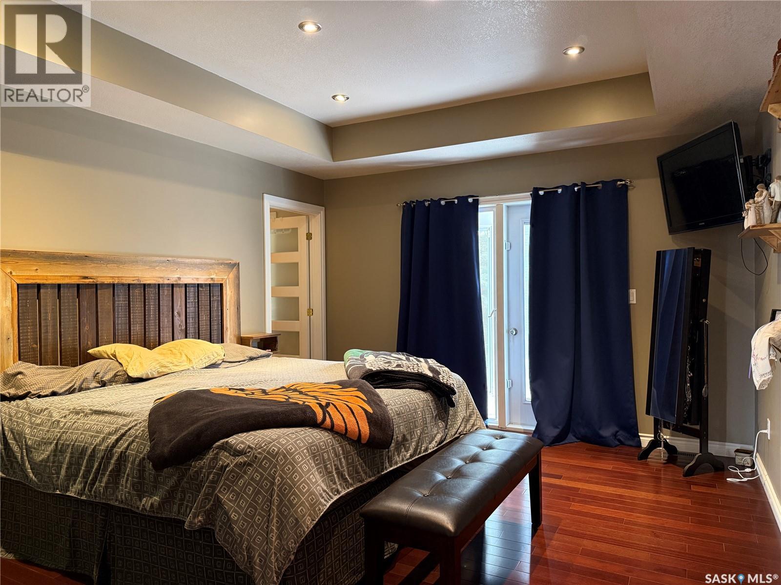630 Saskatchewan STREET - 43