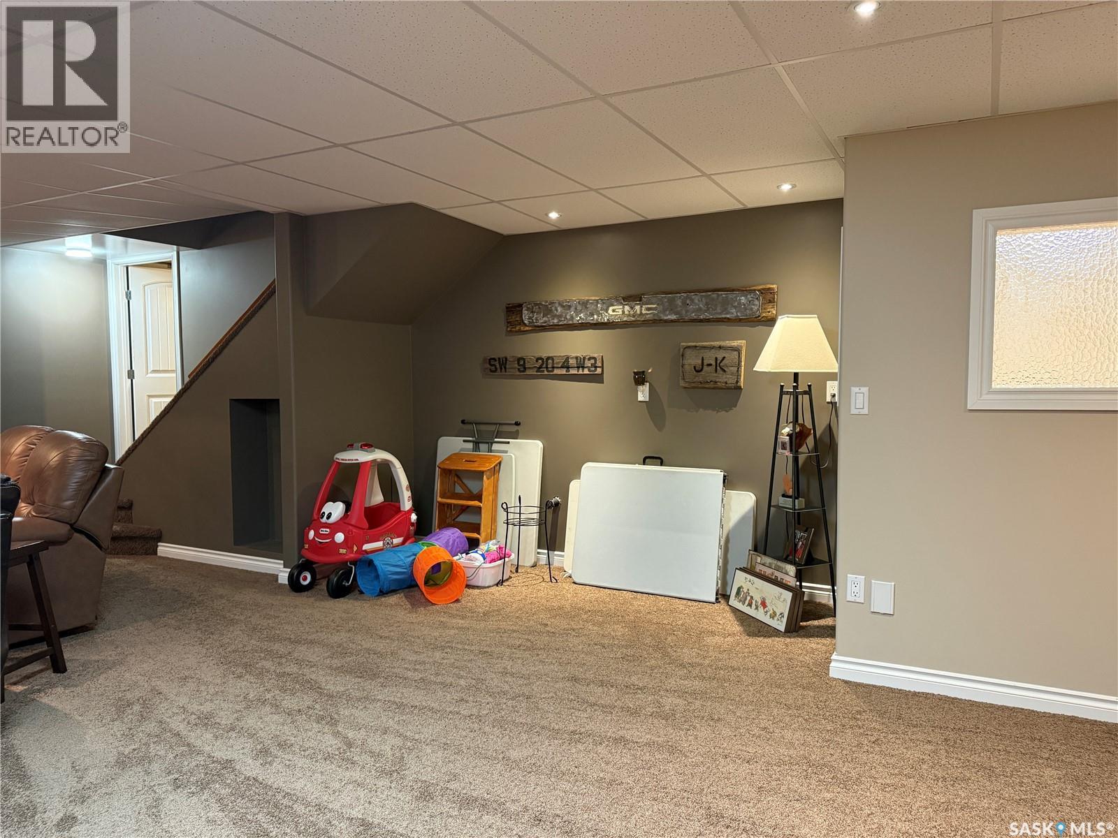 630 Saskatchewan STREET - 62