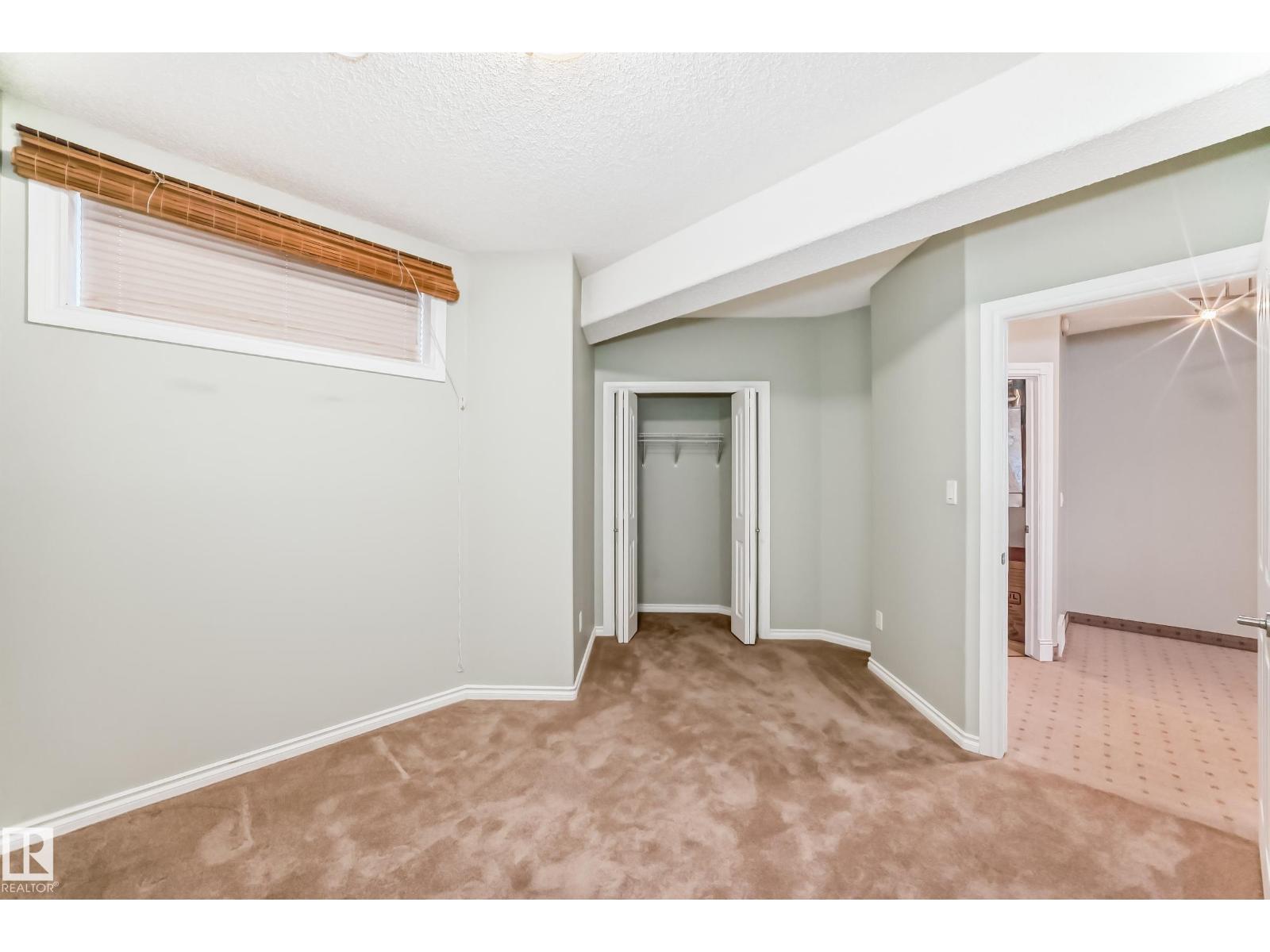 576 GLENWRIGHT CR NW - 46