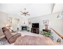 576 Glenwright Cr Nw, Edmonton, AB T5P4E6 Photo 11