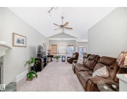576 Glenwright Cr Nw, Edmonton, AB T5P4E6 Photo 12