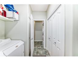 576 Glenwright Cr Nw, Edmonton, AB T5P4E6 Photo 35