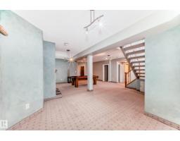 576 Glenwright Cr Nw, Edmonton, AB T5P4E6 Photo 38