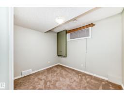 576 Glenwright Cr Nw, Edmonton, AB T5P4E6 Photo 42