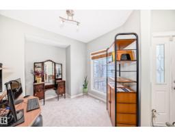 Bedroom 3 - 576 Glenwright Cr Nw, Edmonton, AB T5P4E6 Photo 7